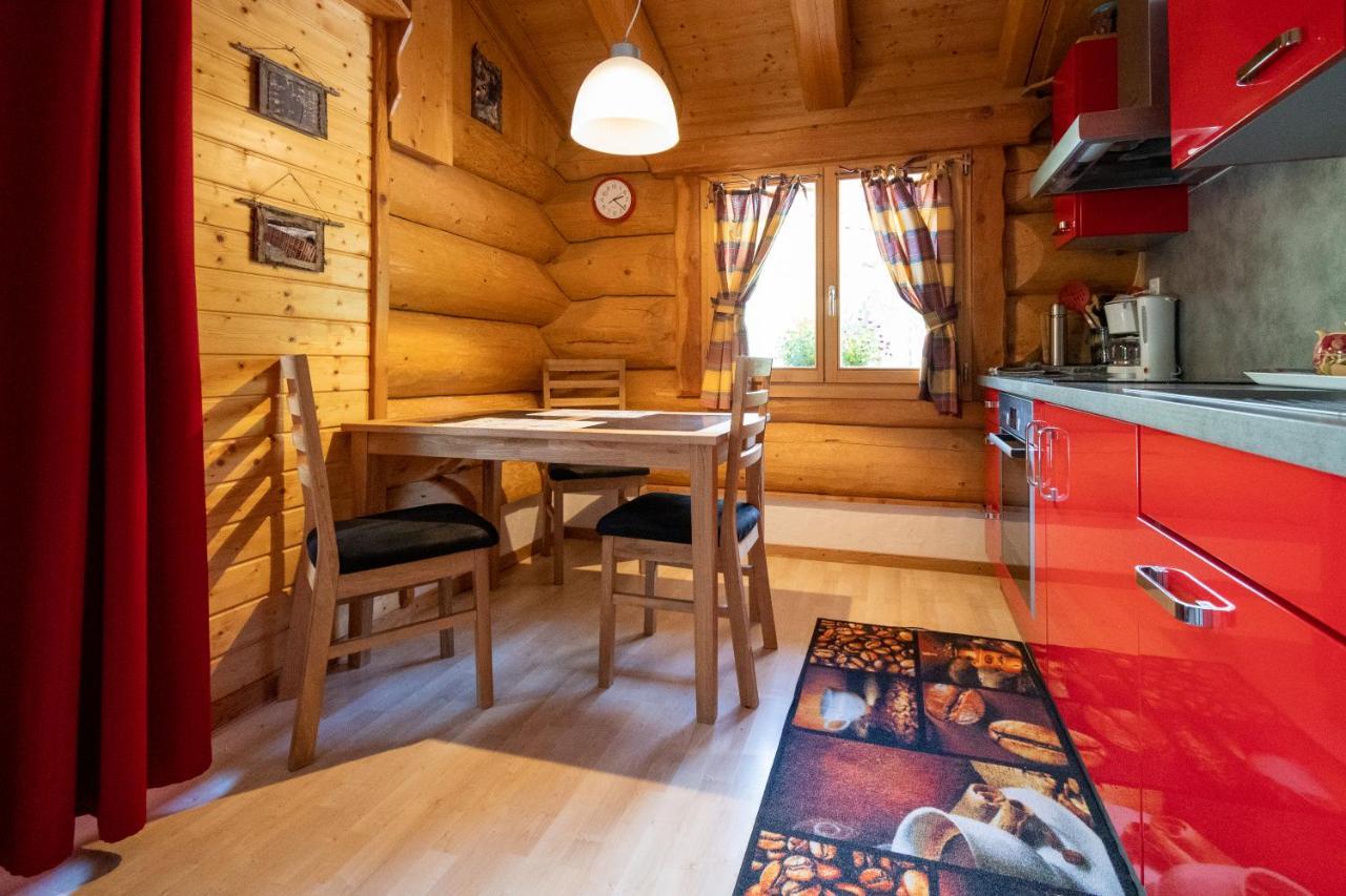 Le Gite De Briey Chalais Exterior photo