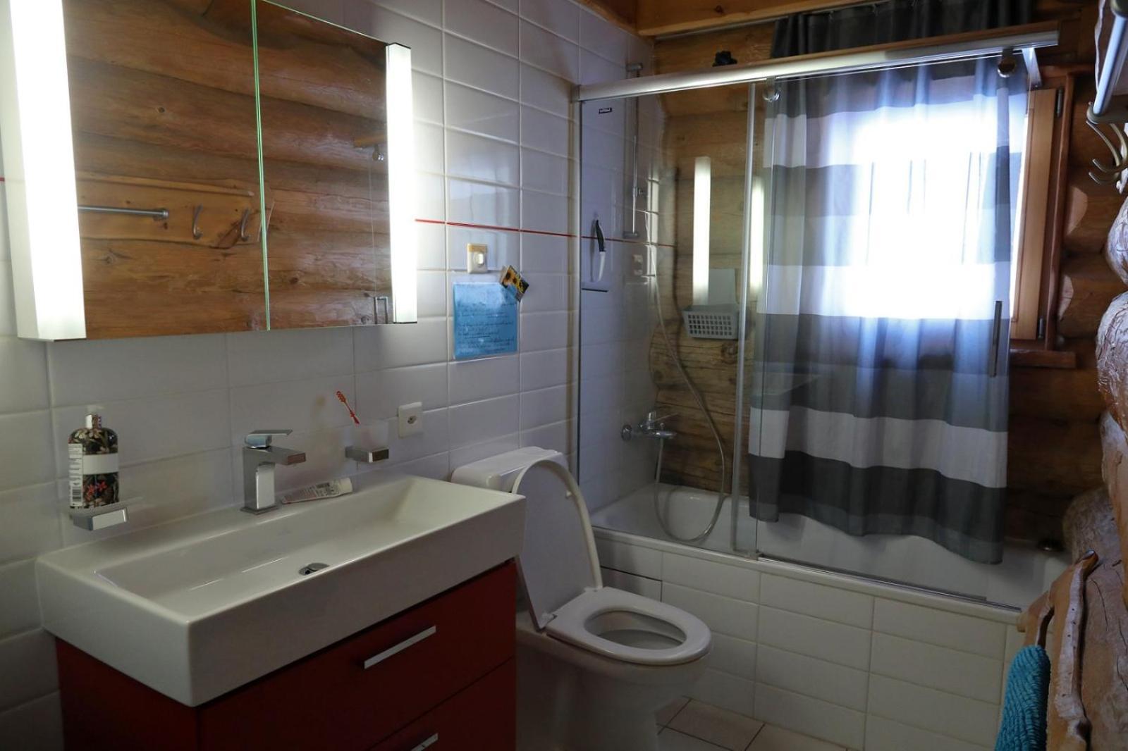 Le Gite De Briey Chalais Exterior photo