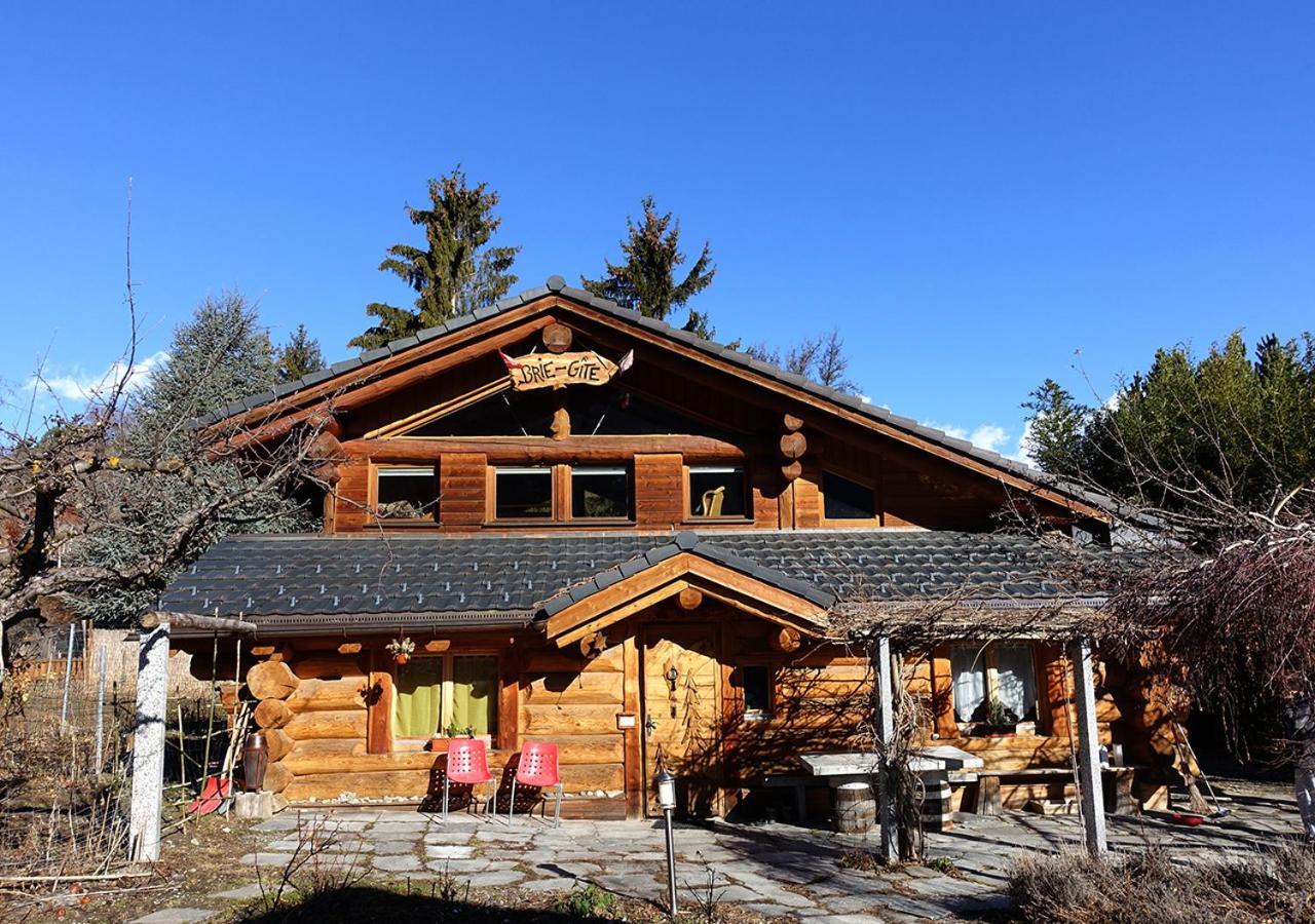 Le Gite De Briey Chalais Exterior photo